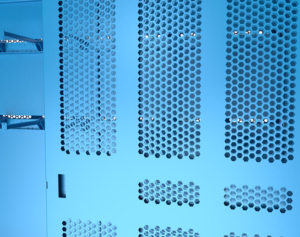 Rigging cabinet with hexagon ventilation