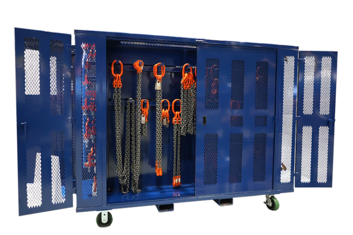 Strong Hold rigging cabinet with pewag equipment