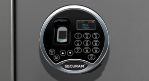 Strong Hold lockable storage cabinet with Securam lock