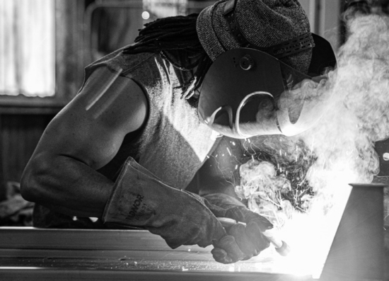 Strong Hold welder in action